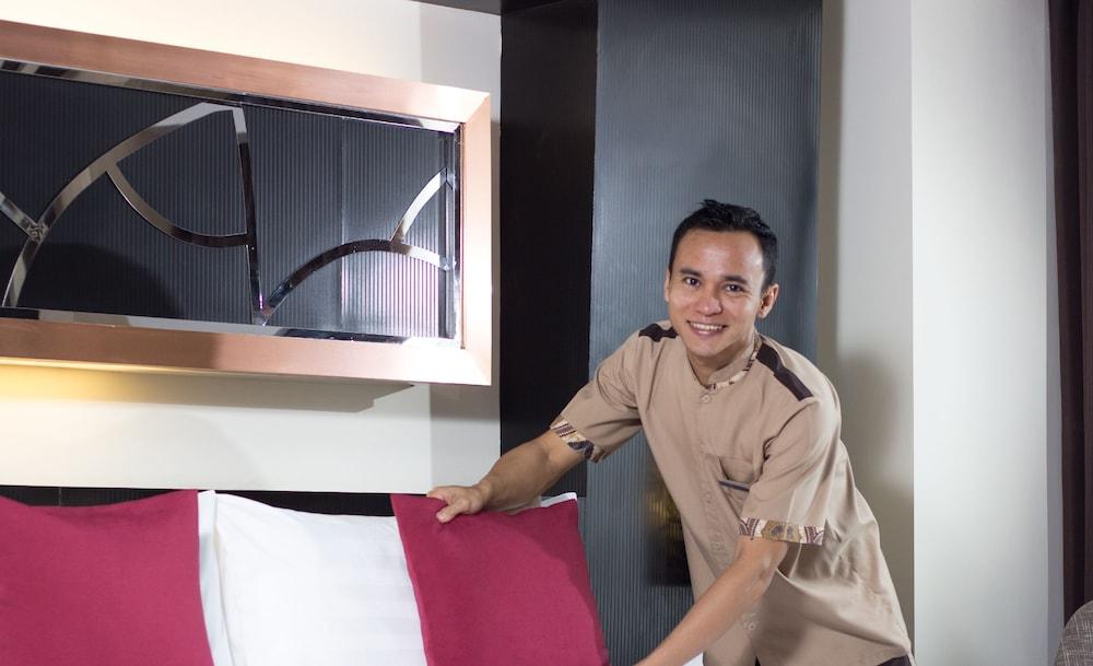 Atria Hotel Malang Eksteriør billede