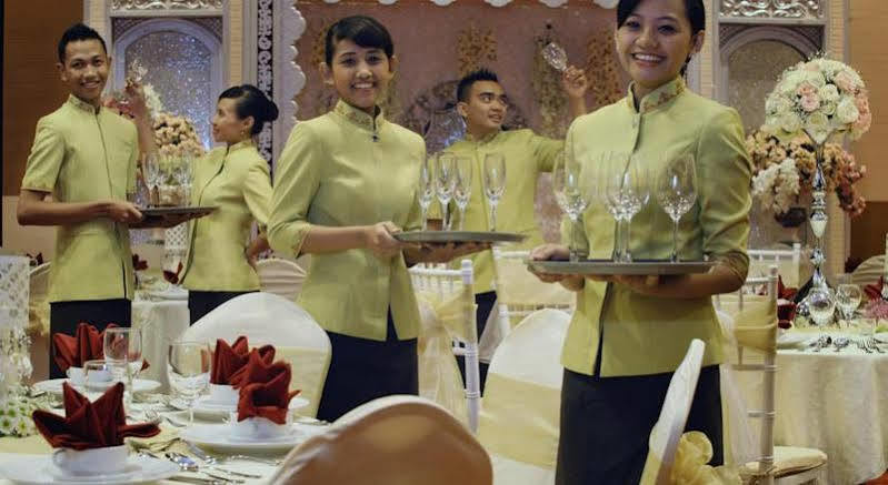 Atria Hotel Malang Eksteriør billede